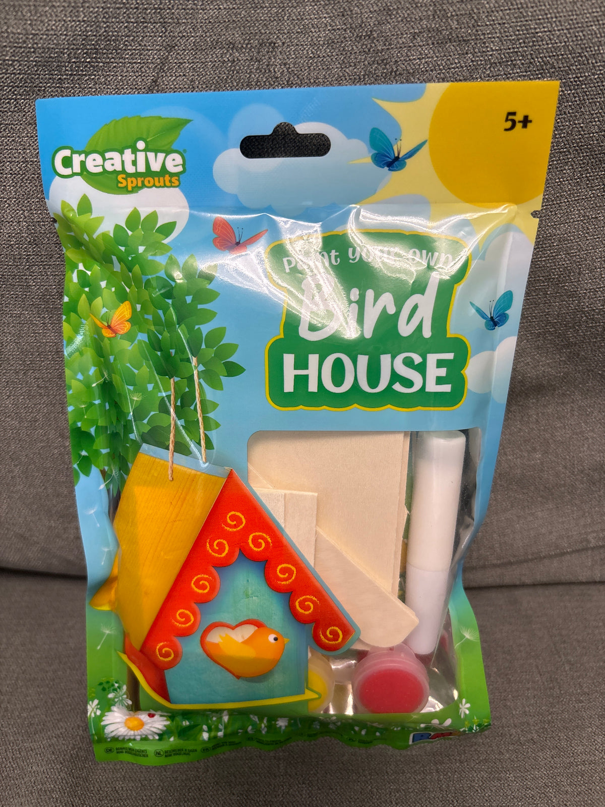 Paint & build your own birdhouse