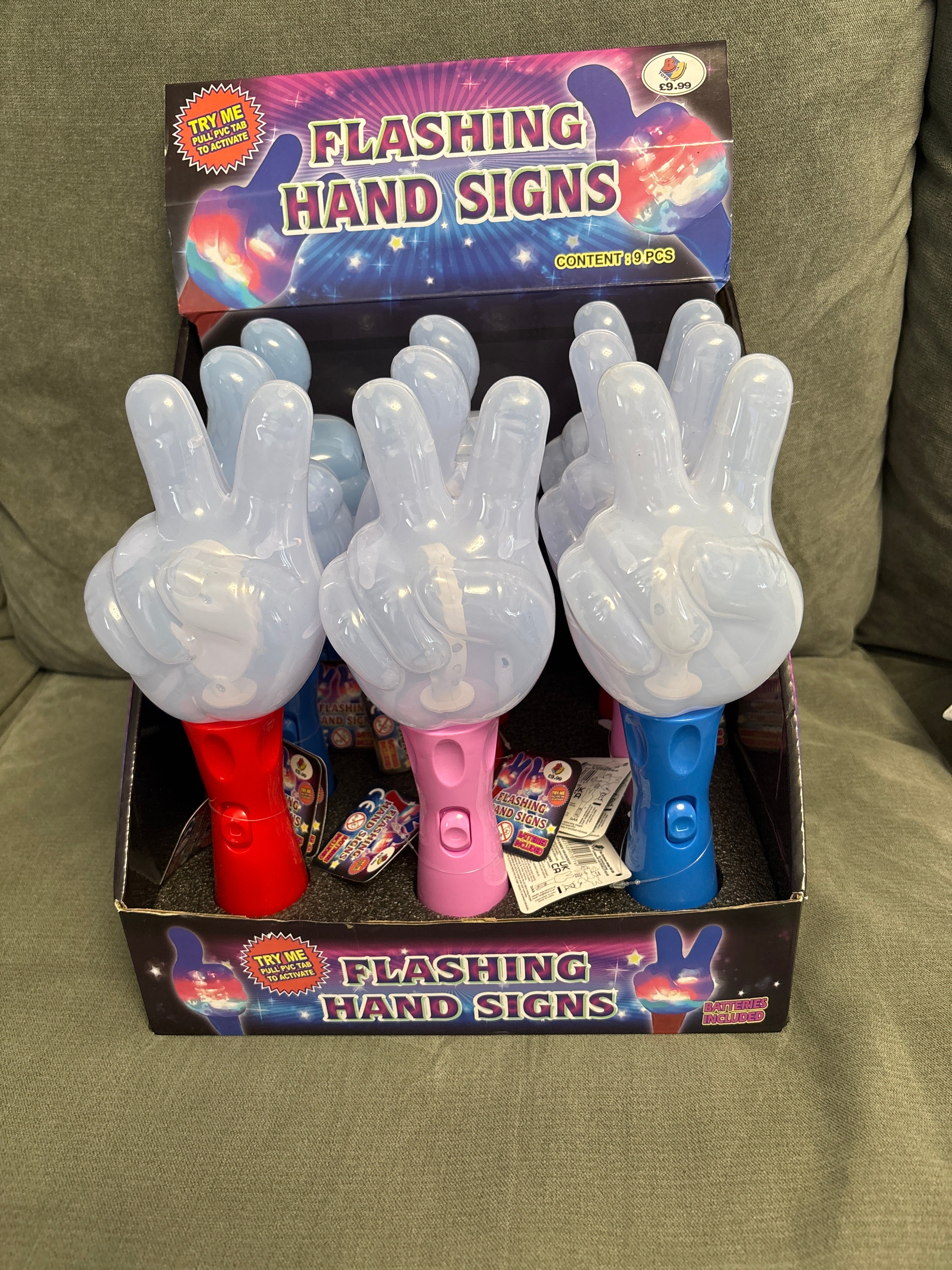 Flashing hand signs