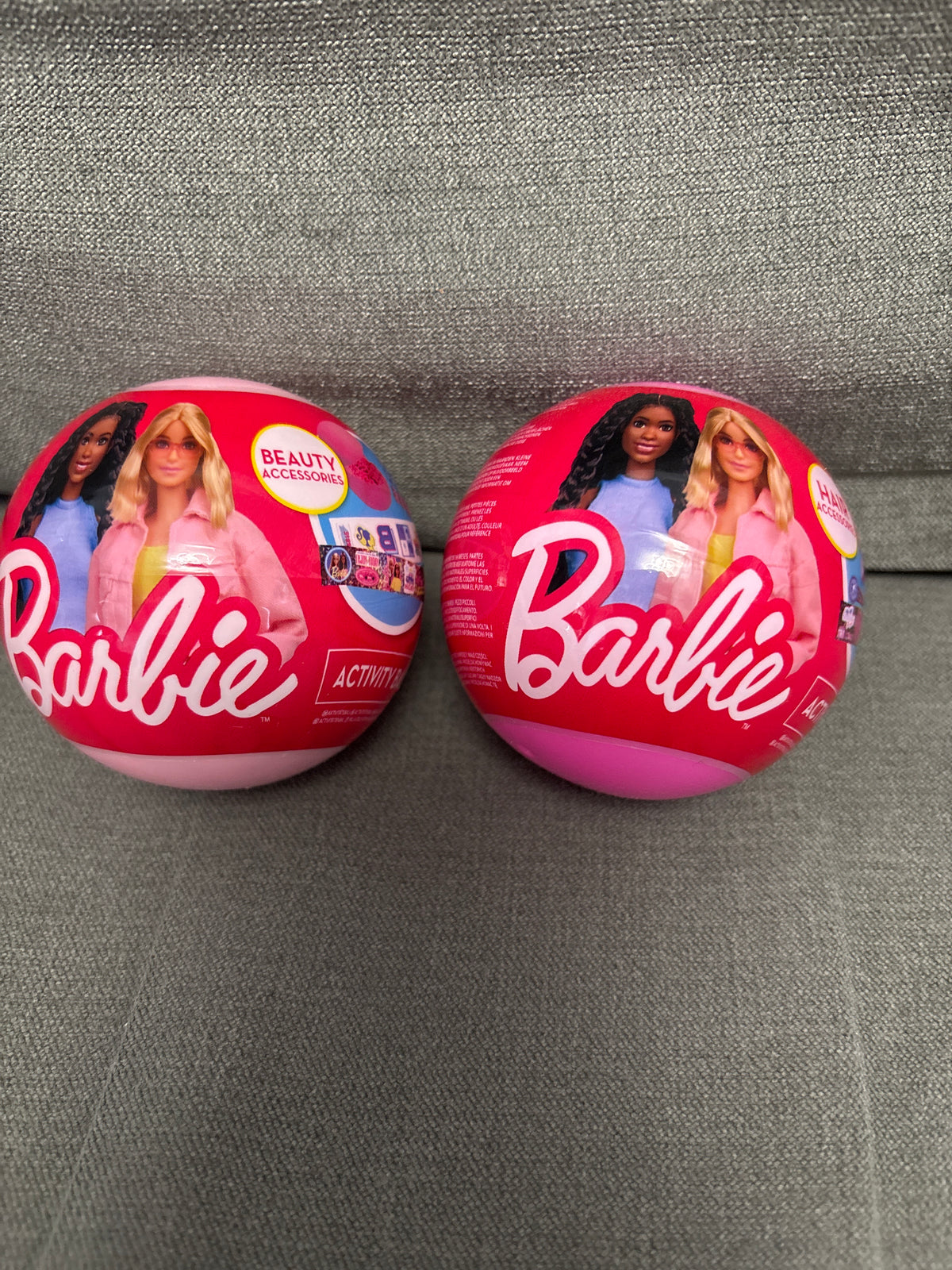Barbie surprise activity balls