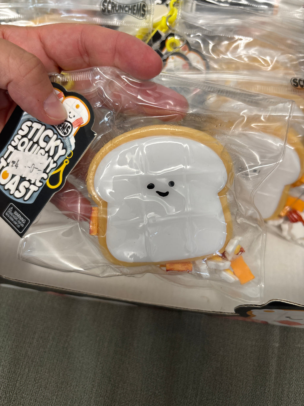 Sticky squishy tic-tac toast