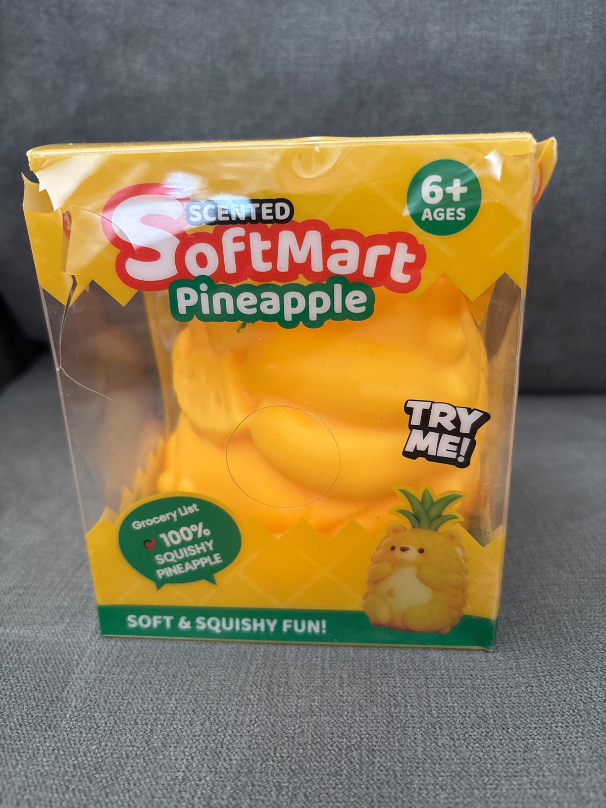 Jumbo softmart pineapple