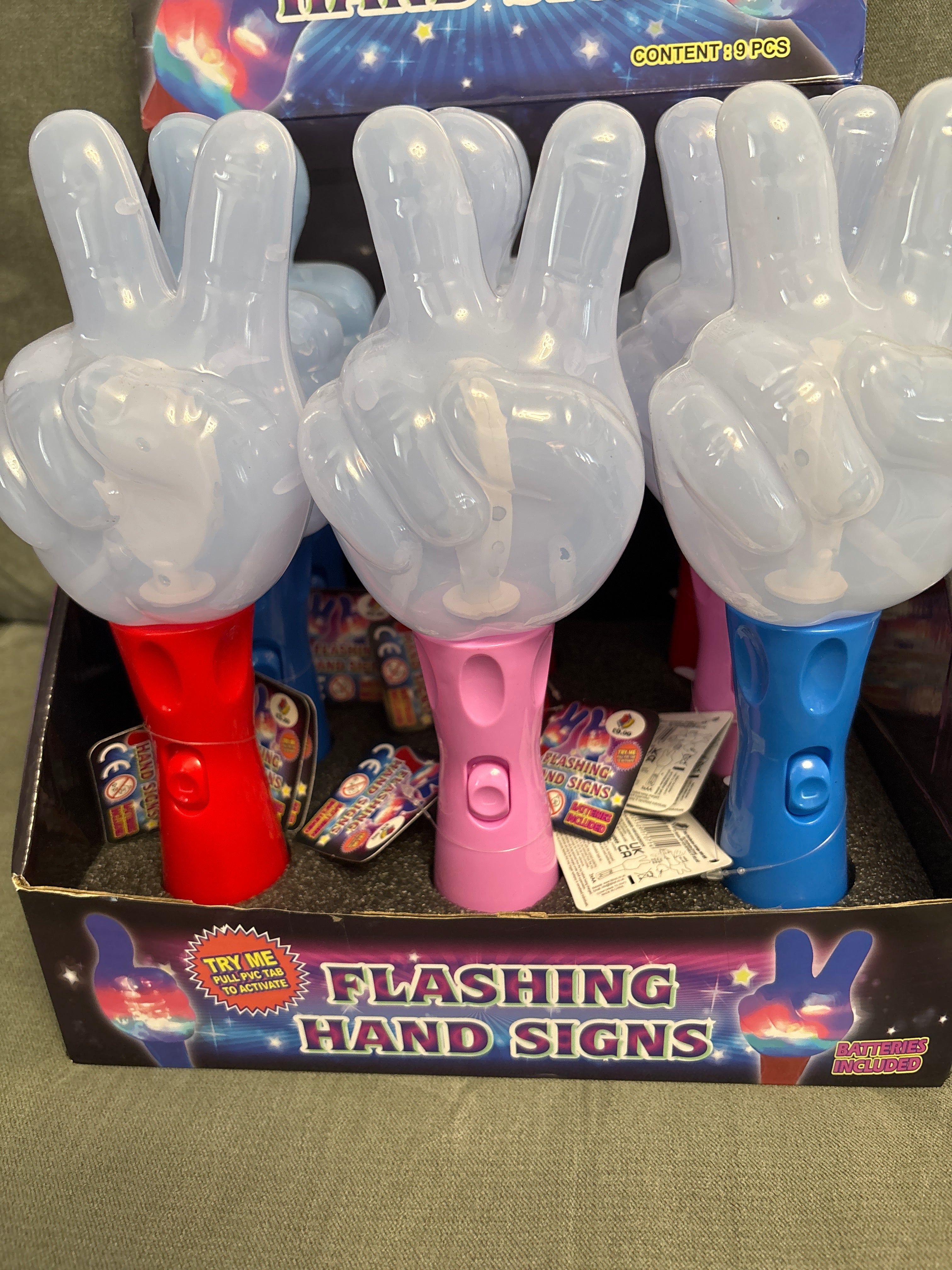 Flashing hand signs