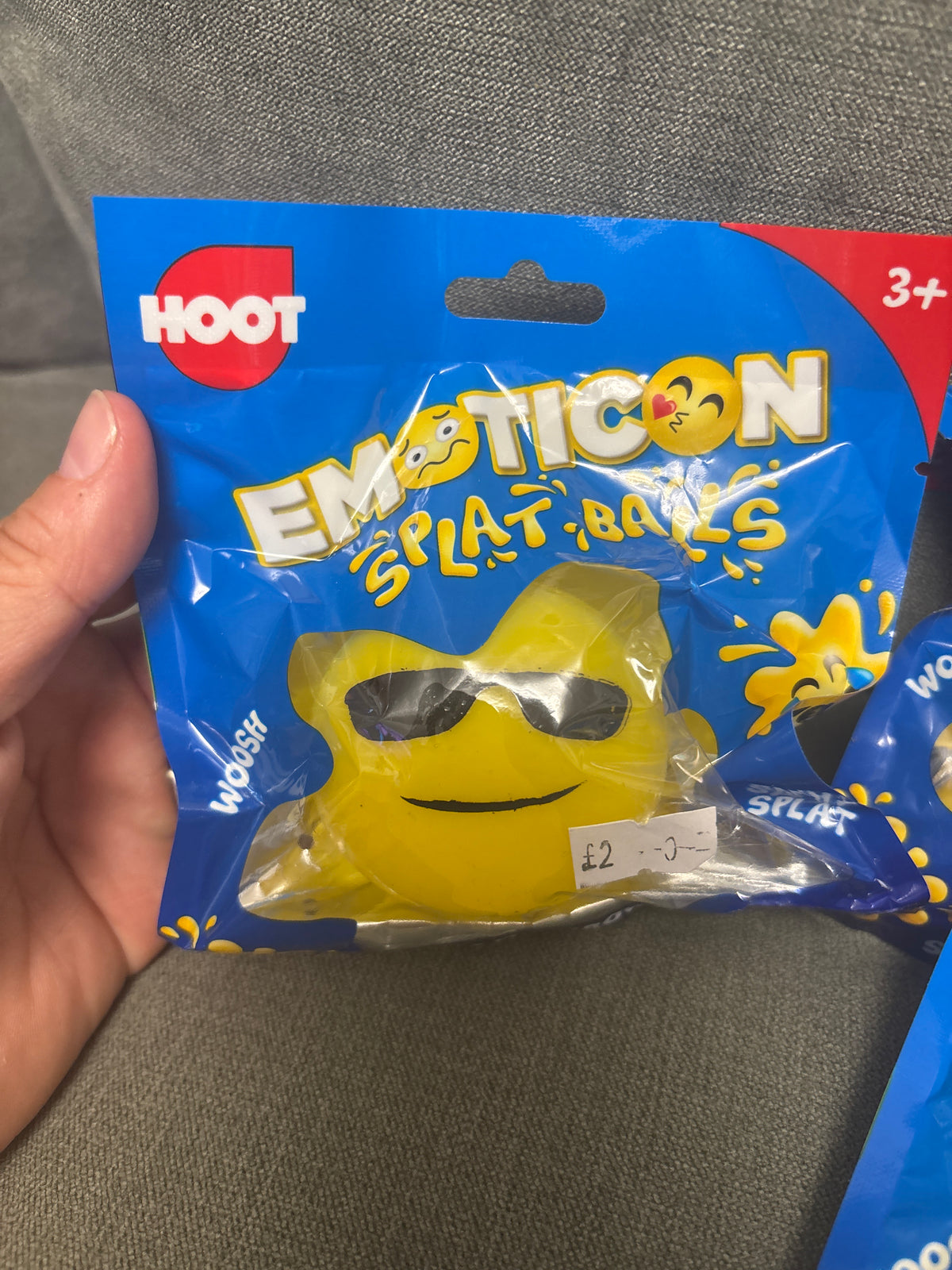 Emoticon splat ball