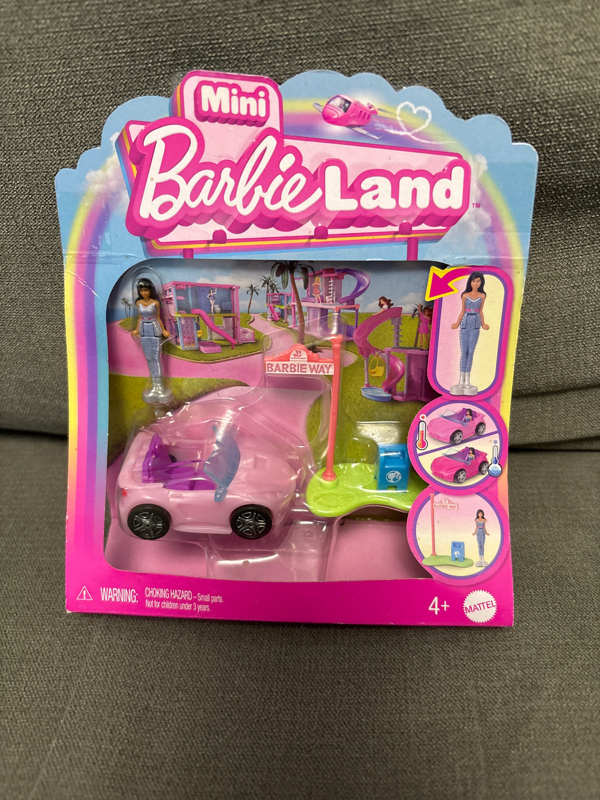 Mini Barbieland figure and car set